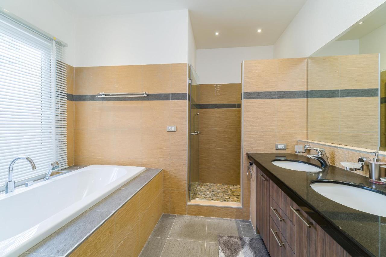 Luxury Pool Villa 604 4Br 8-10 Persons Pattaya Luaran gambar